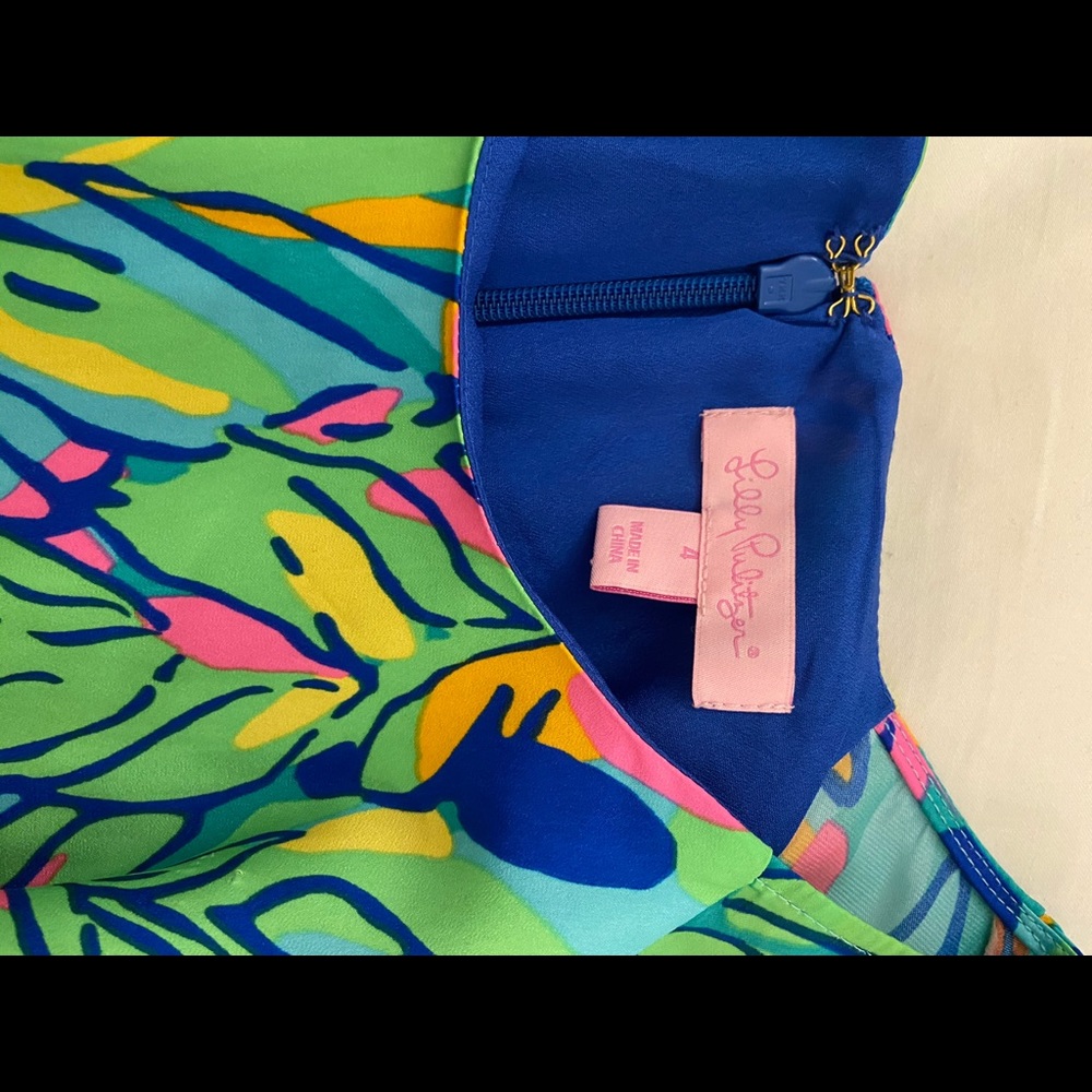 Lilly Pulitzer silk dress 3/4 sleeves, size 4 - Picture 4 of 5
